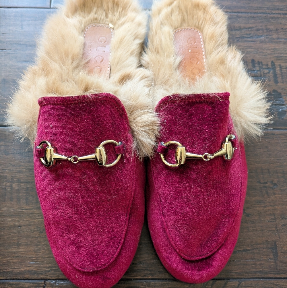 Gucci Burgundy Velvet Fur-Lined Horsebit Mules